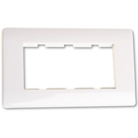 4 MOD WALL PLATE WHITE  